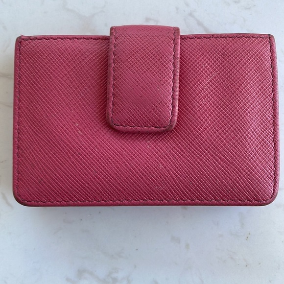 Prada Saffiano Pink Wallet - Picture 2 of 8